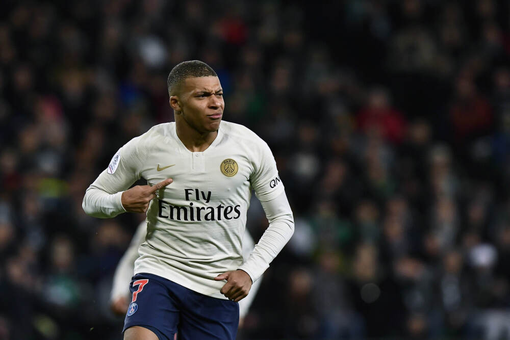 Rivian业绩超预期 宣布进军AI领域